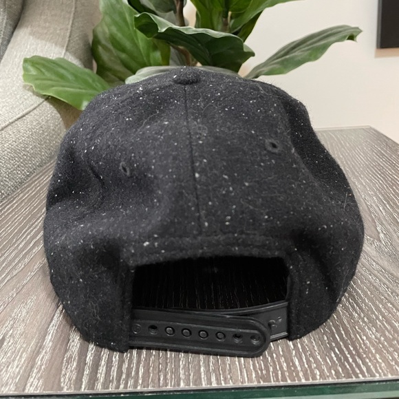 47' Brand Speckled Raptors Hat. - Picture 4 of 9